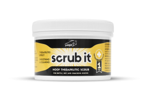 Terapeutyczny peeling  do kopyt "Scrub it (STEP 1)" 500 g  Jump It