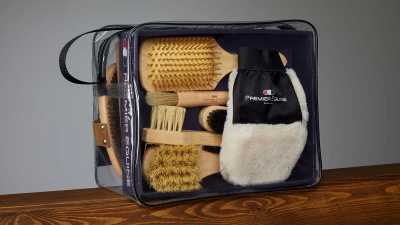 Heritage-Grooming-Set-marketing-footer-desktop_1800x.webp