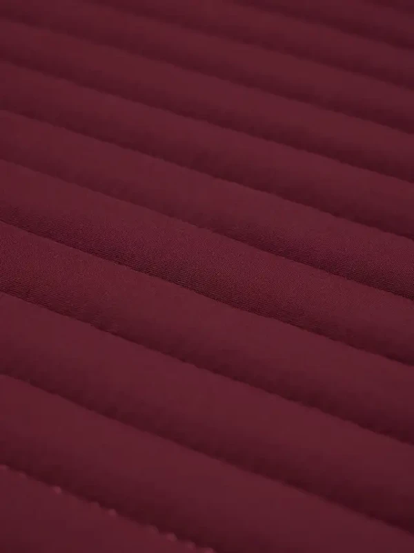 lm-saddlepad-softshell-ej-burgundy-details-hr_2.webp