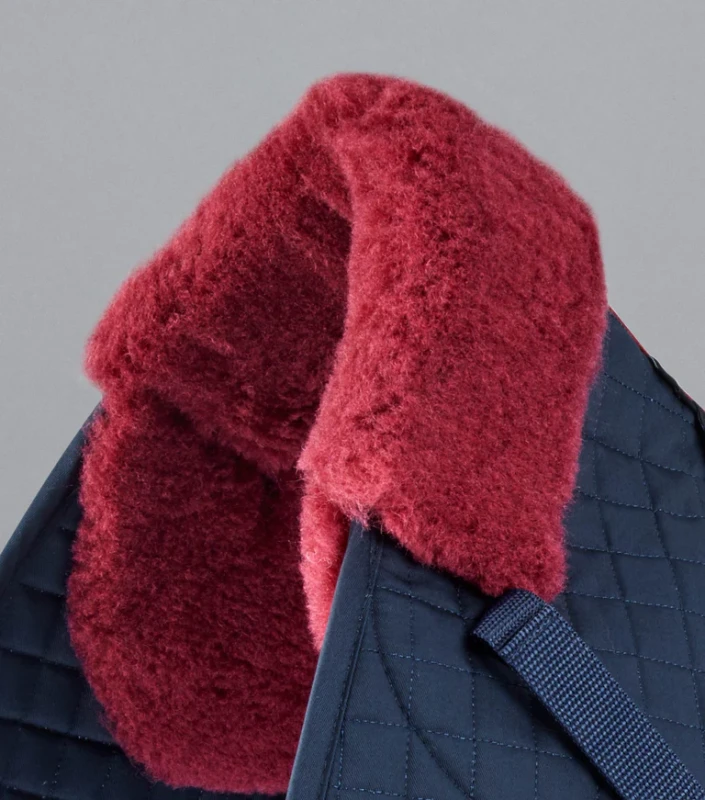 Czaprak VSskokowy wycięty z wełną owczą Premier Equine 14.webp