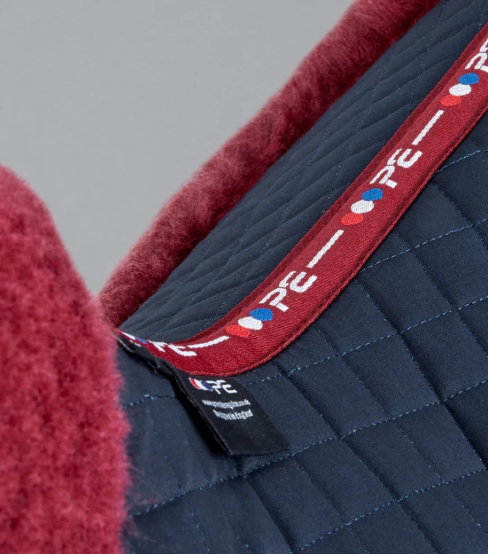 Czaprak VSskokowy wycięty z wełną owczą Premier Equine 15.webp