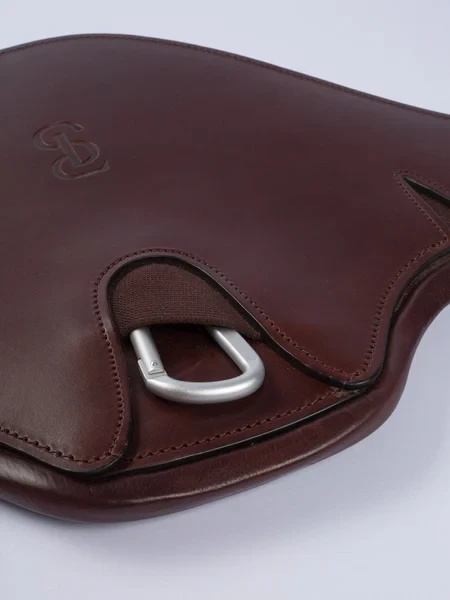 1336_65baacb124-1250-003-850-sydney-jumping-girth-850-brown-leather-9737-1500x2000.webp