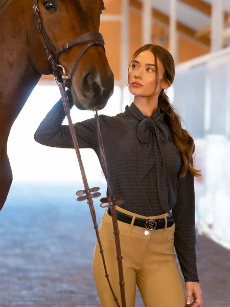 1395_e5b93629bf-spring25-delilah-mesh-top-martina-hg-breeches-7751-1500x2000.webp