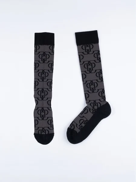 1261_b713b465e5-monogram-socks-mid-grey-2609-1500x2000.webp